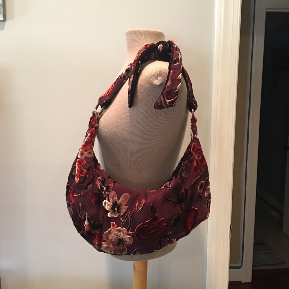 Burgundy Flowered Boho Shoulder Bag. Super CUTE!